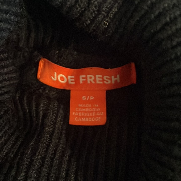 2/$12 Joe Fresh Navy Blue Knit Turtleneck Sweater Size Small - Picture 13 of 14